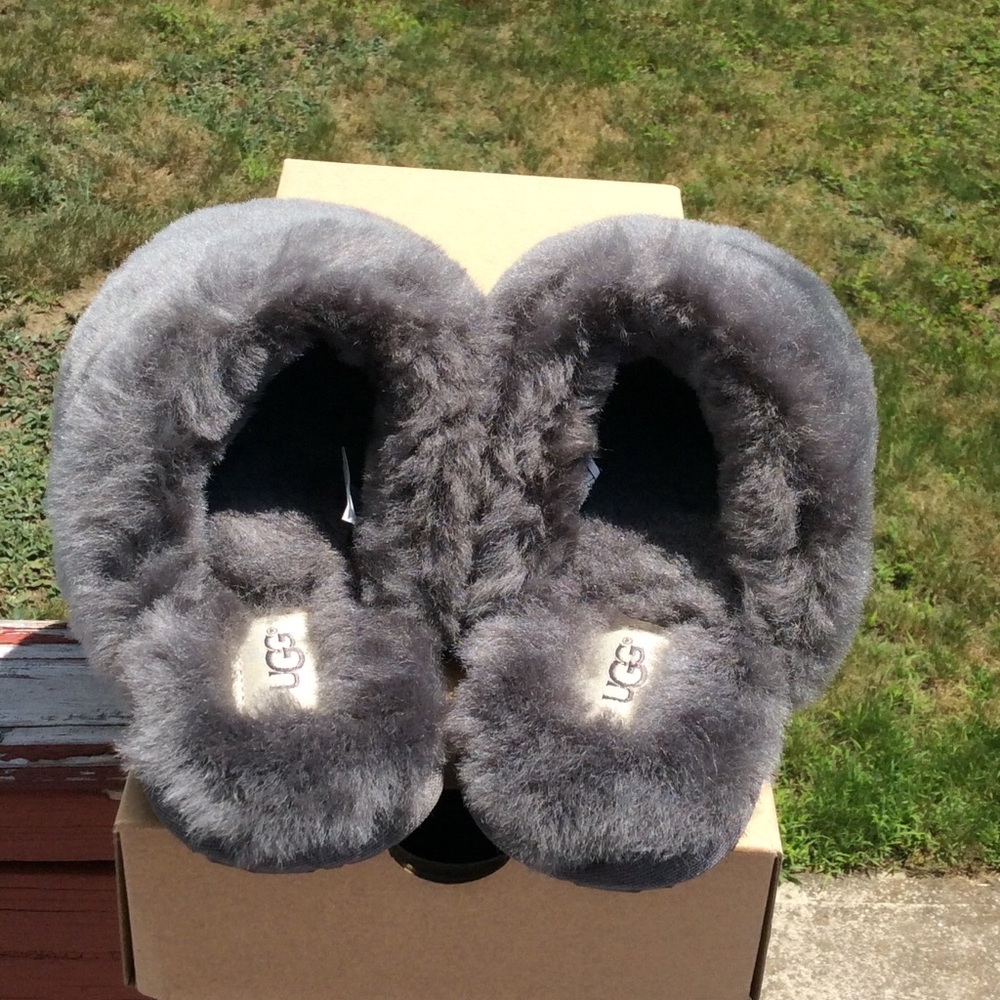 UGG FLUFF CLOG - Picture 6 of 7